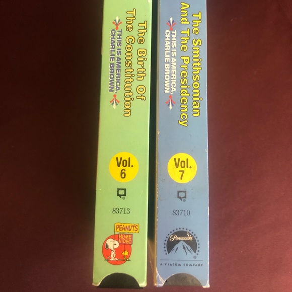 Original Charlie Brown vhs tapes - Picture 2 of 10